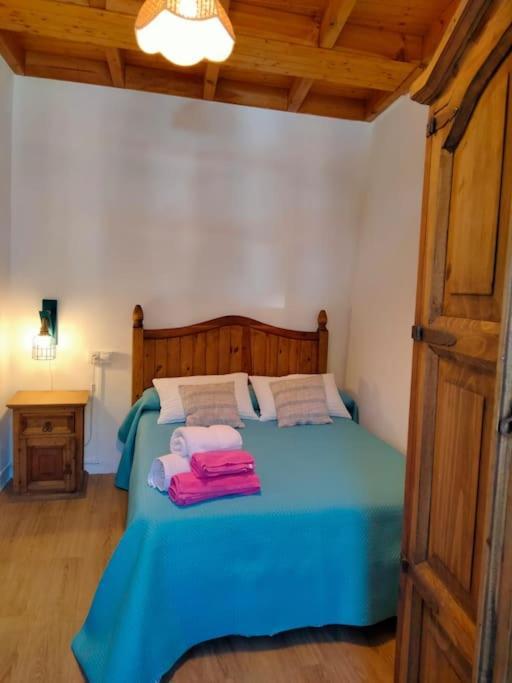 La Casina Roja - Santolaya De Cabranes Villa Arboleya Exterior photo